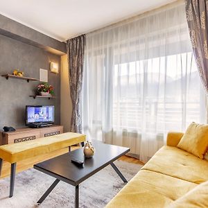 One-Bedroom Apartment Main Building